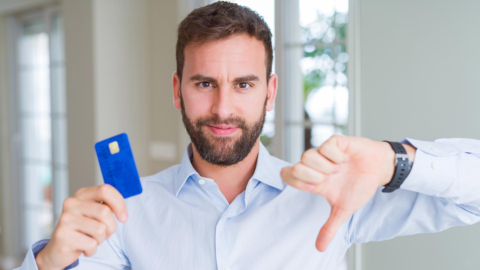 recargos por pagar con tarjeta 